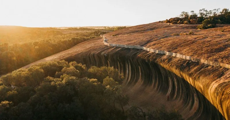 Wave Rock, York & Aboriginal Culture Day Tour